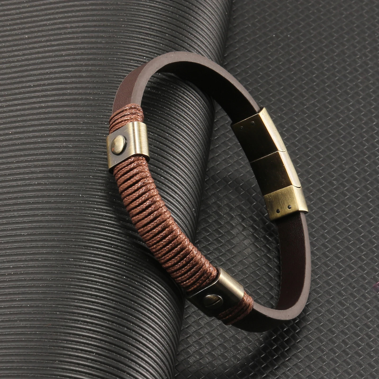 Retro Brushed Double Row Glossy Stainless Steel Bracelet for Men Women Leather Wristband Couple Bracelet Fashion Jewelry Gift 250318