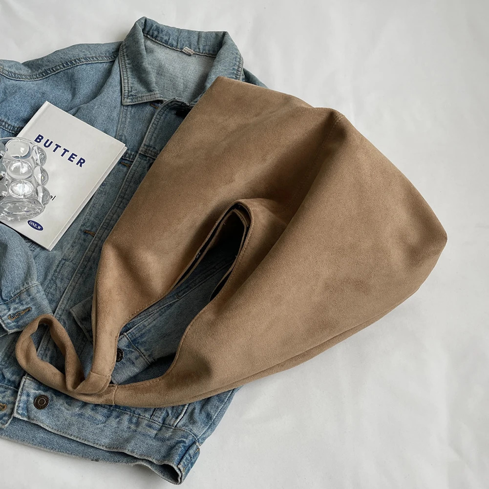 Women Suede Shoulder Bag Large Capacity Hobo Bag with Pocket Trendy Slouchy Bag for Work Travel Shopping 250324