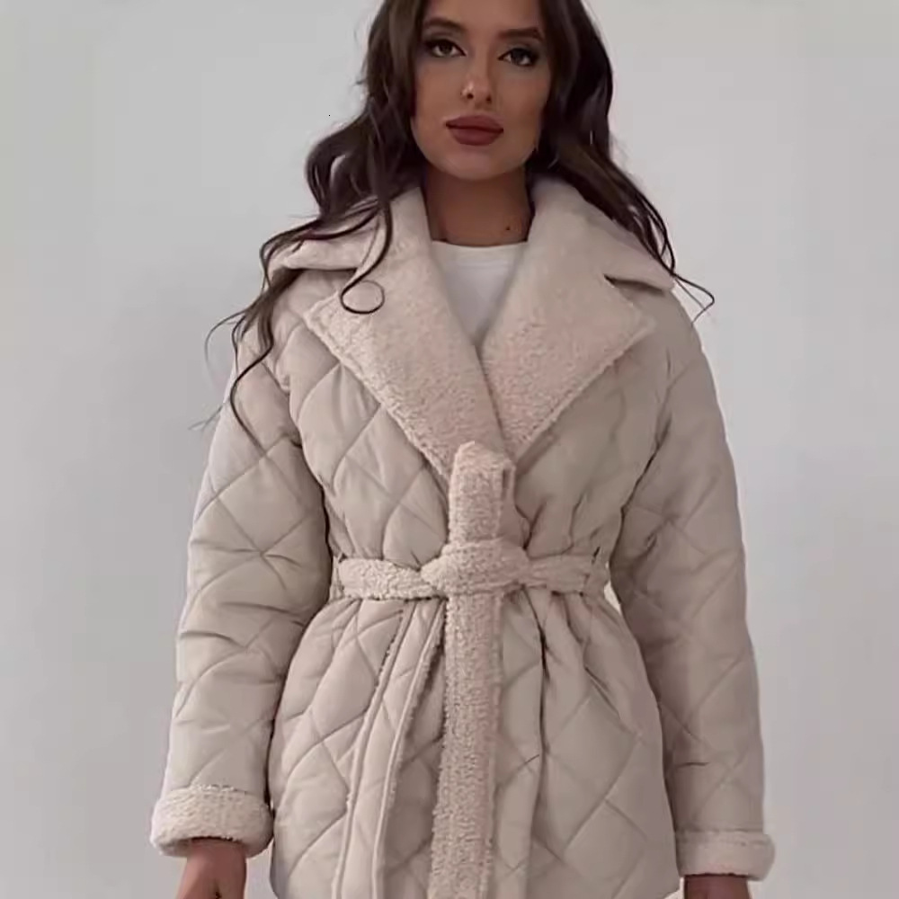 Collar Short Cotton Jacket 2024 Women's Fashion Versatile Design Waist Strap Coat for Women