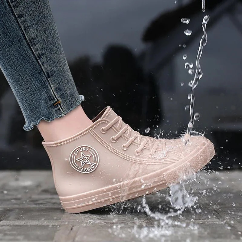 Winter wool lined warm short tube rain boots for women anti slip and fashionable outdoor rubber shoes waterproof 250317