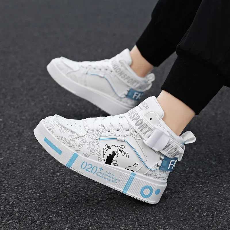 Brand childrens board shoes top-level sports shoes boys fashionable basketball sports shoes casual girls apartments childrens casual walking shoes W25