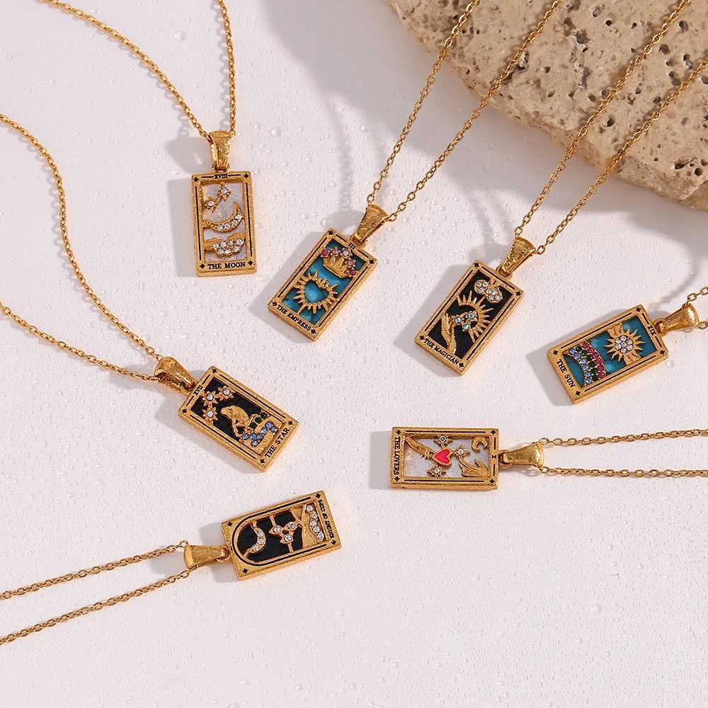 2022 Free Colored Tarot Card Necklace Zircon Star Moon Sun rs Magician Knight Empr Female Pendant Necklace W250325