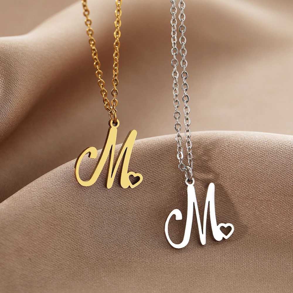 Stainless steel necklace letter M heart-shaped pendant necklace chain classic fashion texture necklace womens jewelry wedding gift W250325 - view 7