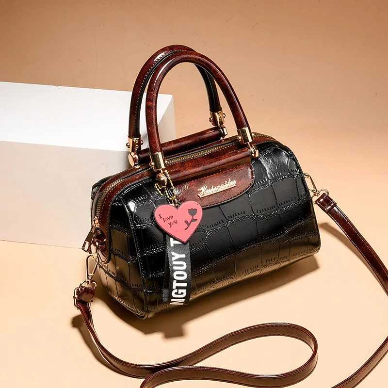 design handbag shoulder bag high-quality PU leather womens handbag classic crocodile handbag womens messenger bag Z250324