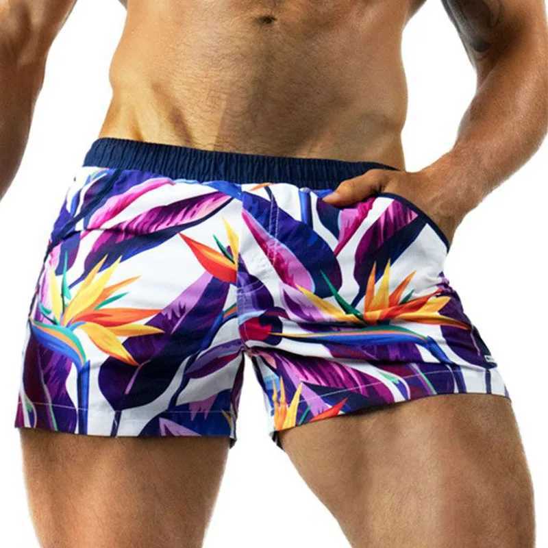 New Running Shorts Men Swimwear Men Swimsuit 202 Swimming Trunks Short Quick-drying Sexy Mens Sexy Mens Swim Briefs Beach Shorts W250724