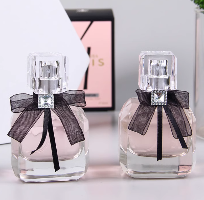 Women's Eau De Toilette With Fresh Floral & Fruity Notes - Natural Scent, 50Ml Bottle