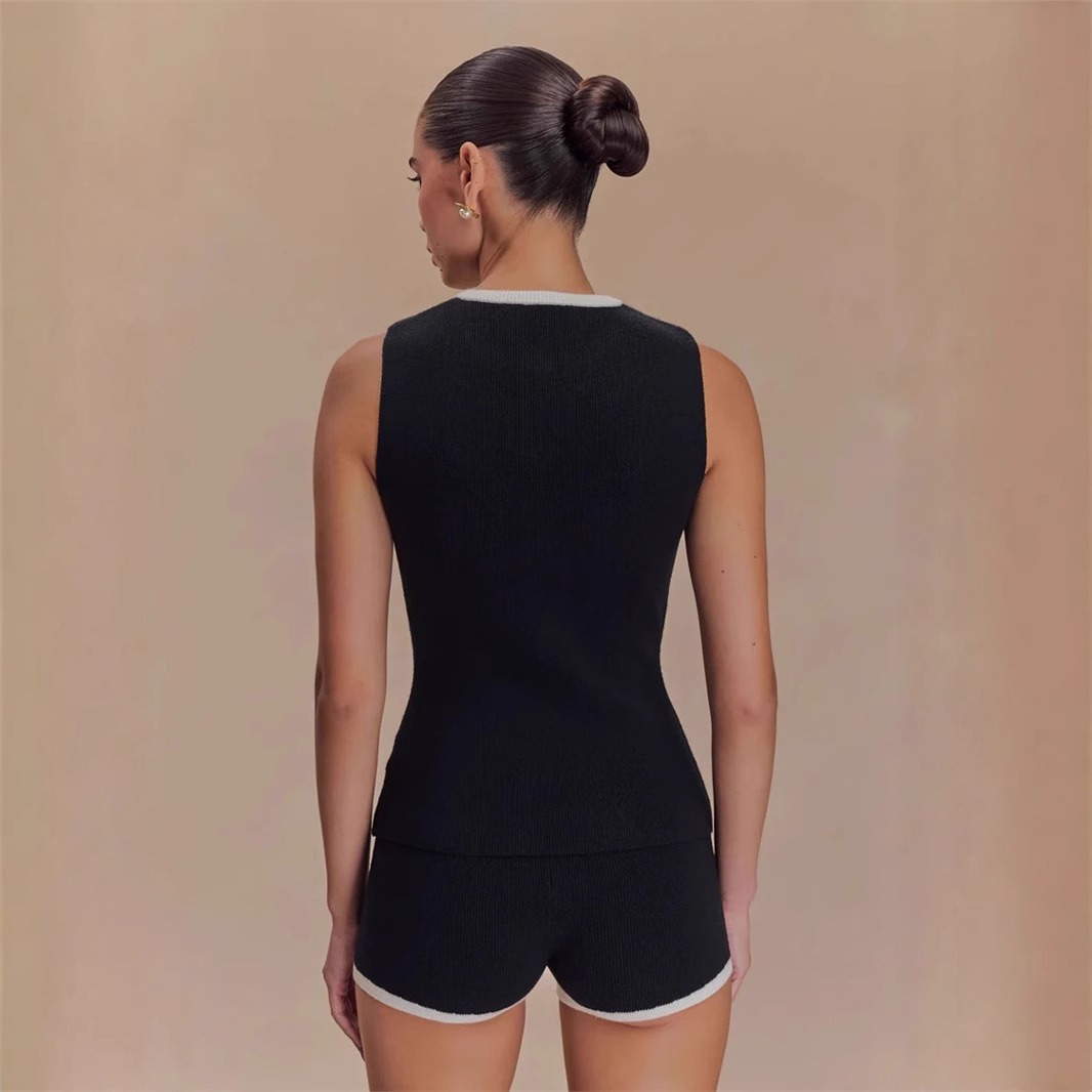 Xiaoxiang style elegant knitted button French sleeveless cardigan vest 2025 summer top