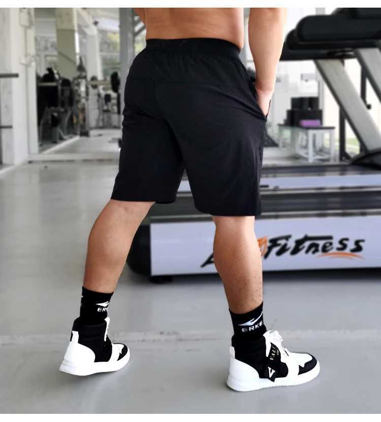 Summer ultra-thin fast drying running shorts gym fitness shorts mens sports spandex ice silk breathable loose training shorts W250324