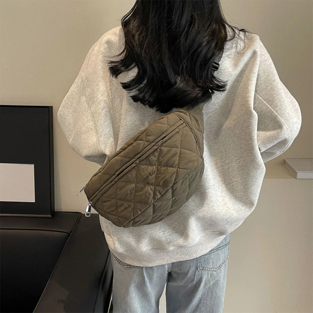 Quilted Waist Bag Stylish Waist Pack Adjustable Strap Crossbody Sling Bag Large Capacity Soft Bum Bag Zip Closure Chic Hobo Bag 250324