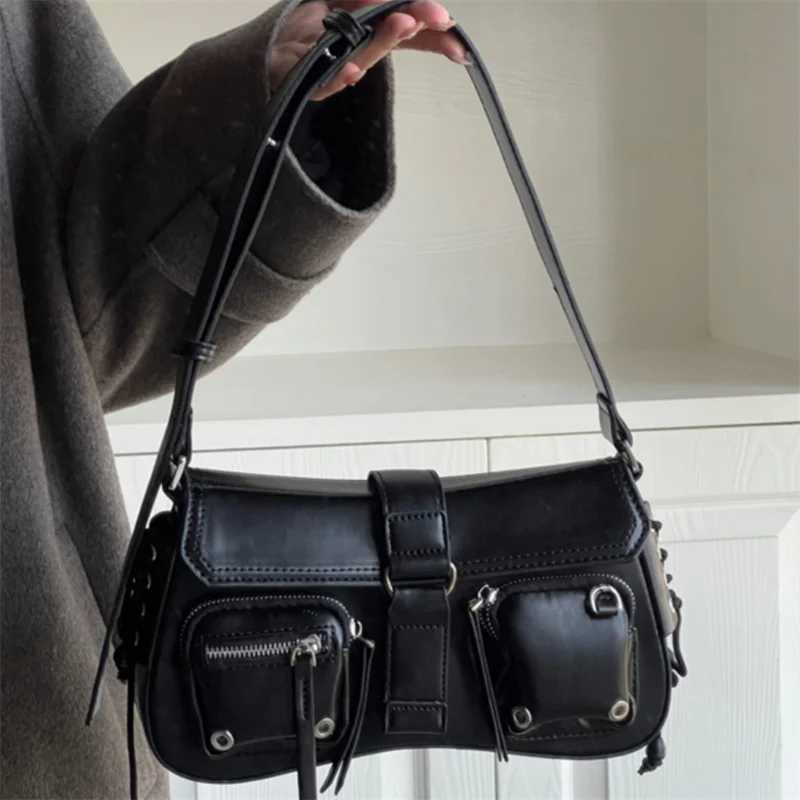 Gothic handbag elegant punk handbag suitable for women fashionable shoulder bag luxurious Versatile Underarm homeless bag gift Z250324