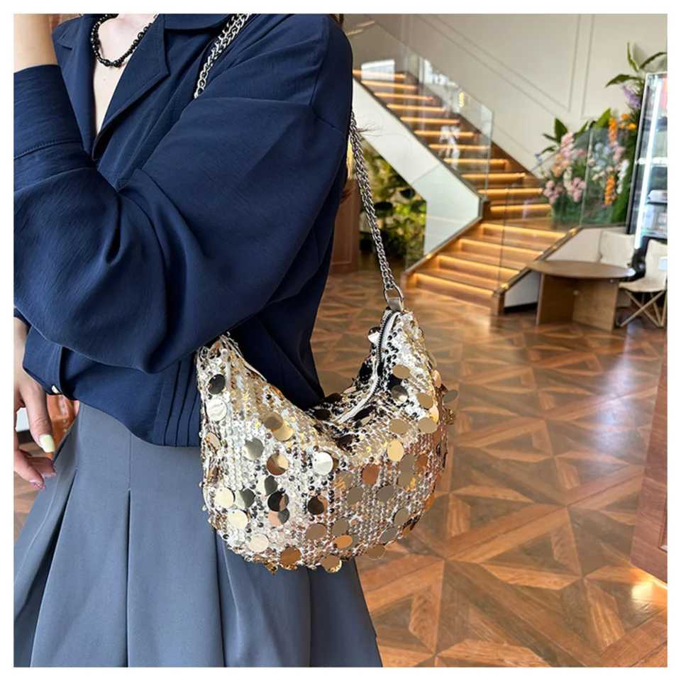 Fashionable half moon shaped cross shaped bag with sequins garbage bag casual womens shoulder bag large capacity chain handbag homeless person Z250324