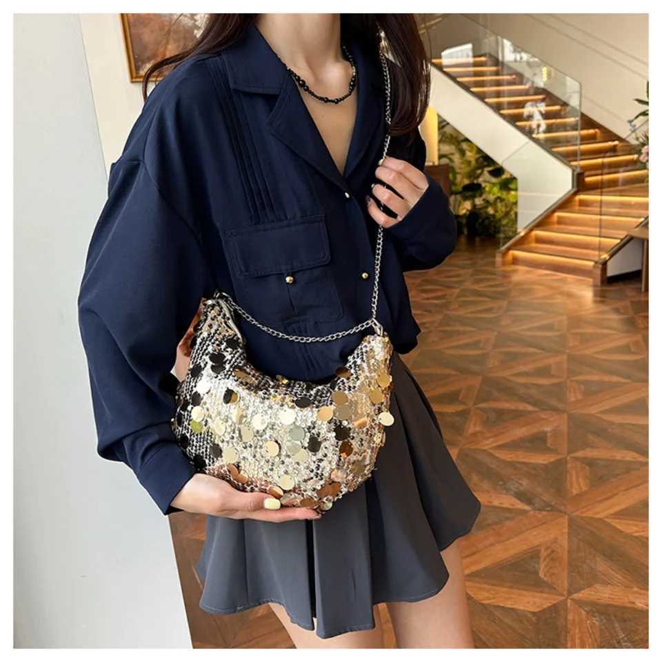 Fashionable half moon shaped cross shaped bag with sequins garbage bag casual womens shoulder bag large capacity chain handbag homeless person Z250324