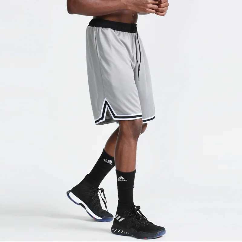 New mens quick drying sports shorts basketball shorts outdoor fitness running training shorts surfing beach 5-minute shorts W250324