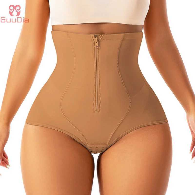 Guidia ROW Gunce Chiusa Cupper Chiusa Senza Elasse Elasse Elassa Inche Assolazi…