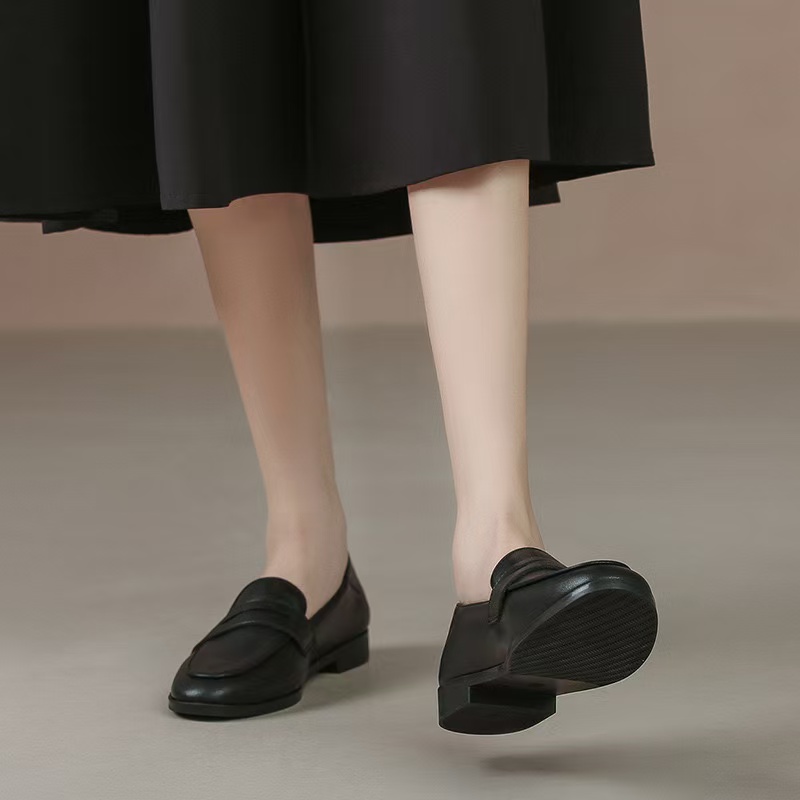 Spring/Autumn New Round Toe Leather Pumps Comfortable Low Heel Loafers for Women Ladies Flat Shoes a180