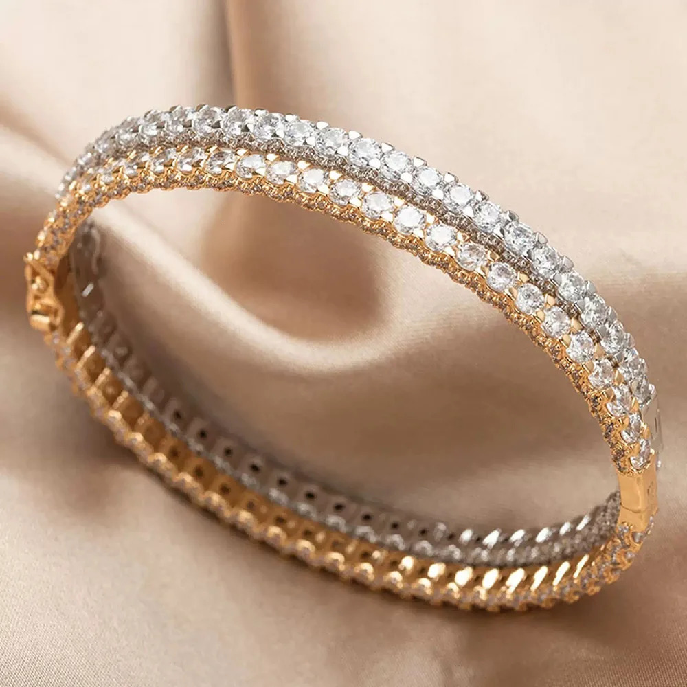 High quality fashionable cute bracelet made of pure silver 925 ed for women silver bracelet with cute diamonds party gift jewelry 250322
