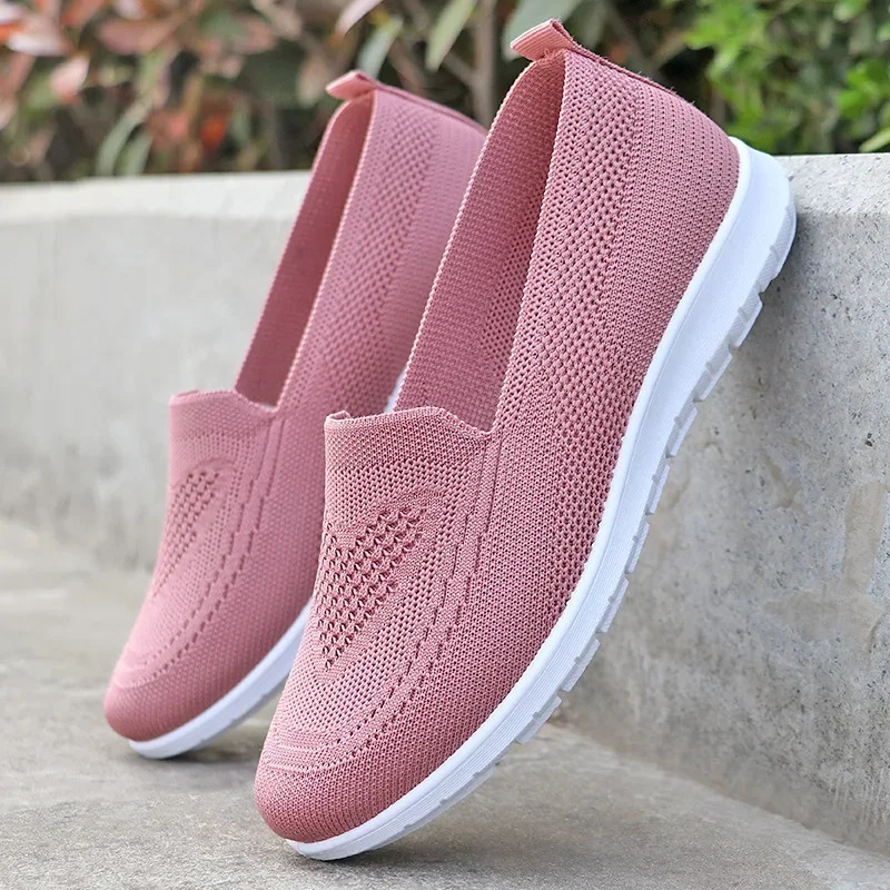 Spring/Summer Womens Casual Single Shoes Old Beijing Cloth Shoes Soft Sole Moms Flat Shoes 2024 250317