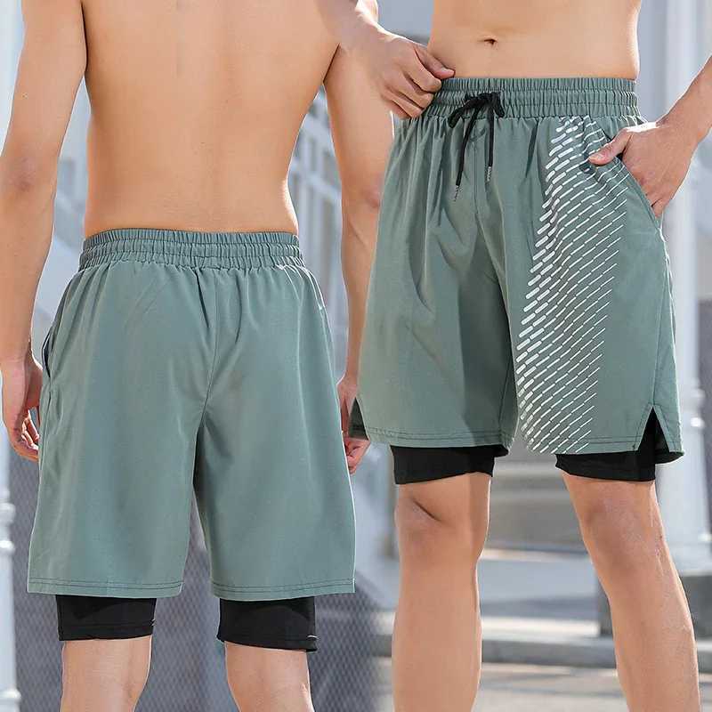 Mens double-layer casual sports shorts breathable dry fitness pants compressed double-layer elastic legs W250324