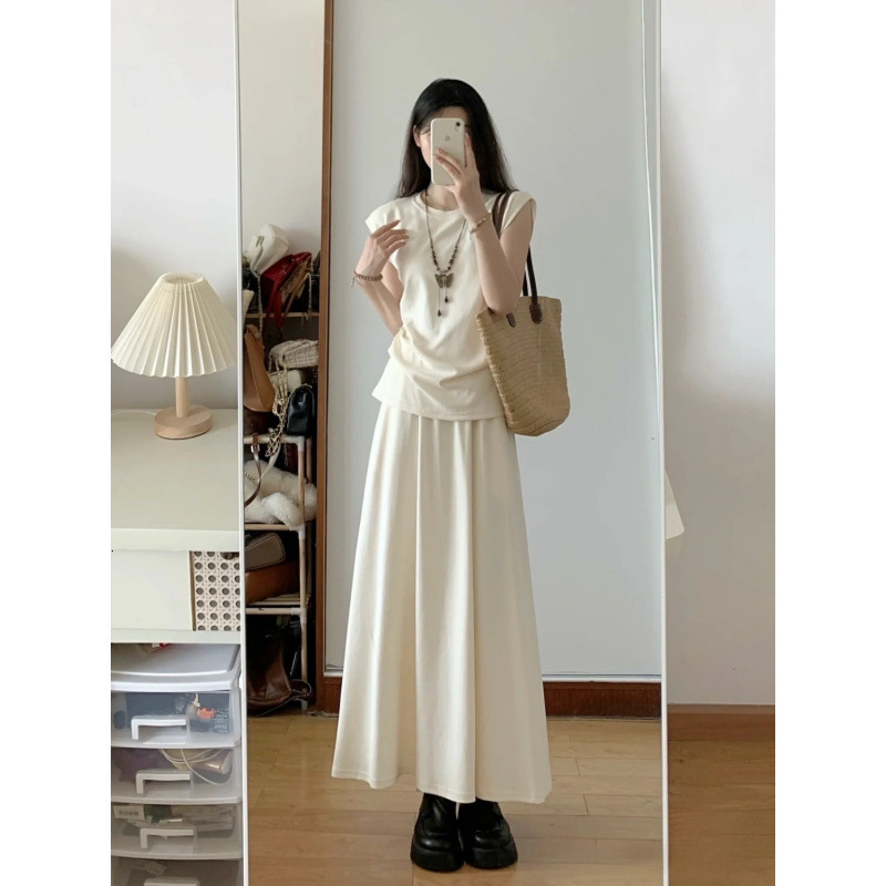 French Salt Style Dress Set, Women's Summer Outfit Paired With A Complete Of Fashionable Sleeveless Top, Half Body Long Skirt, Two-Piece Set