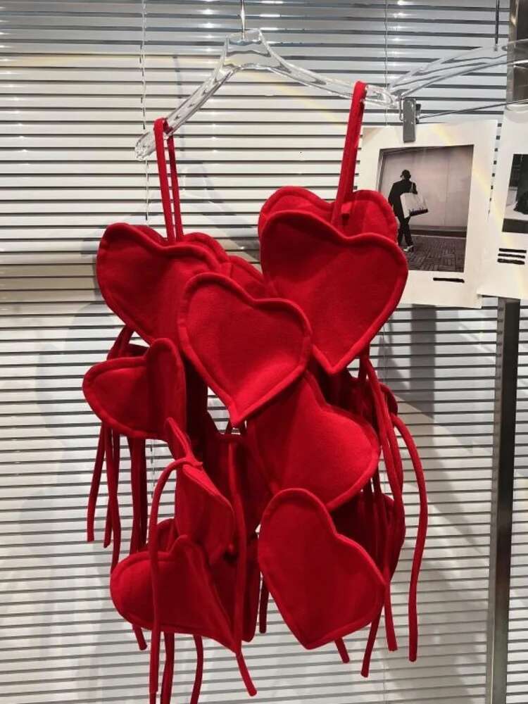 Women Red Veet Personality Strap Street Coat Hollow Out Vest New Fashion Temperament Spring Lady Clothes