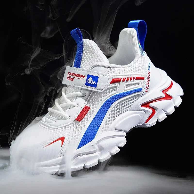 Vanmie childrens casual sports shoes summer mesh sports shoes walking and running shoes boys and girls childrens white shoes W250324