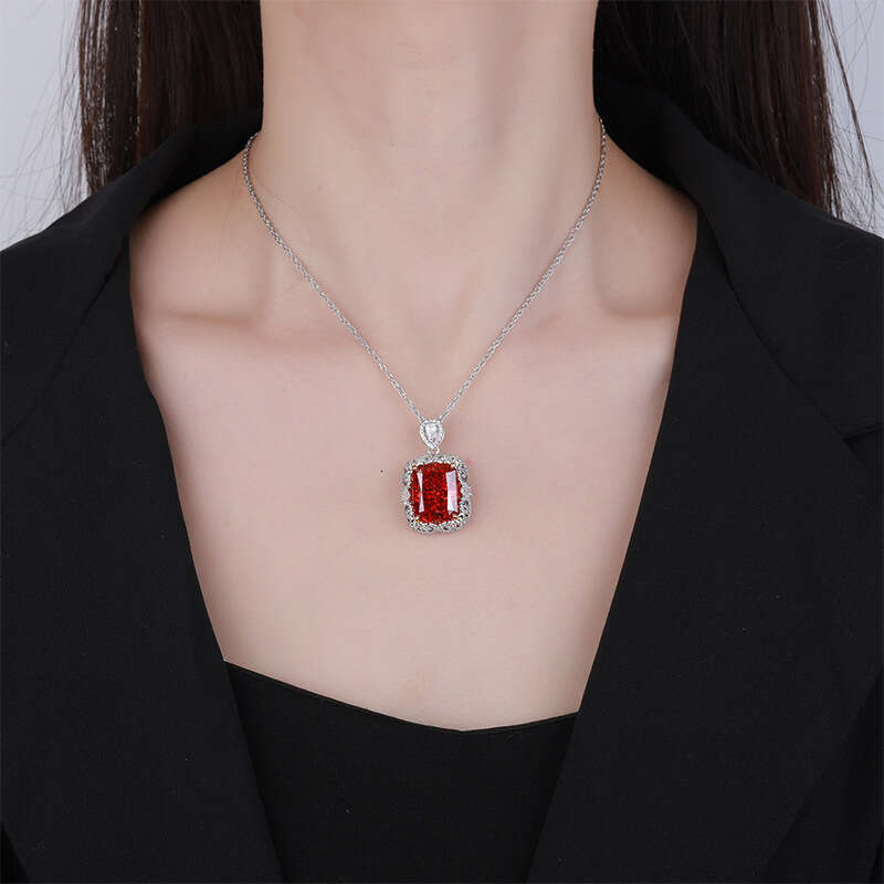 2024 New Zhuangsheng Jewelry High Carbon Dia Ice wer Cut Copper Set Light Pendant Main Stone 12 * 16