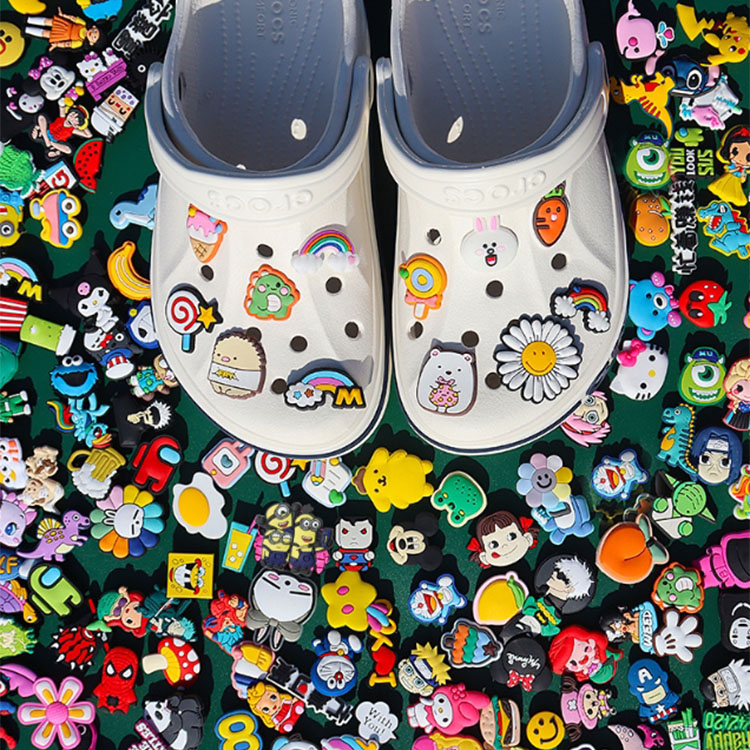 wholesale pvc shoe charms beach sandal decoration buckle garden shoe flower muti colors styles