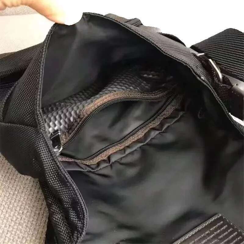 Men's Ultra-Light Business Casual Crossbody Waterproof Ballistic Nylon Small Shoulder Bag For Everyday Wear