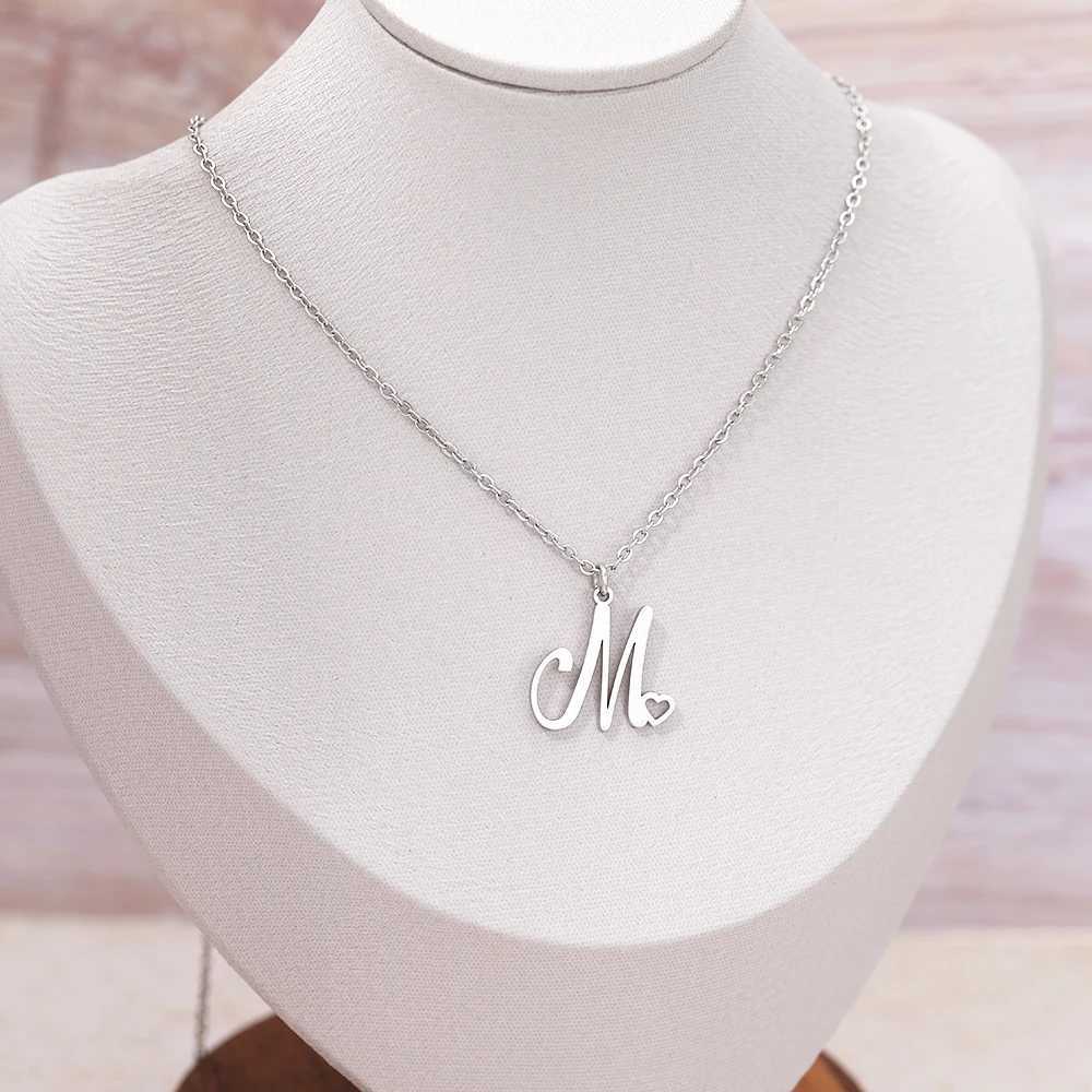 Stainless steel necklace letter M heart-shaped pendant necklace chain classic fashion texture necklace womens jewelry wedding gift W250325 - view 6