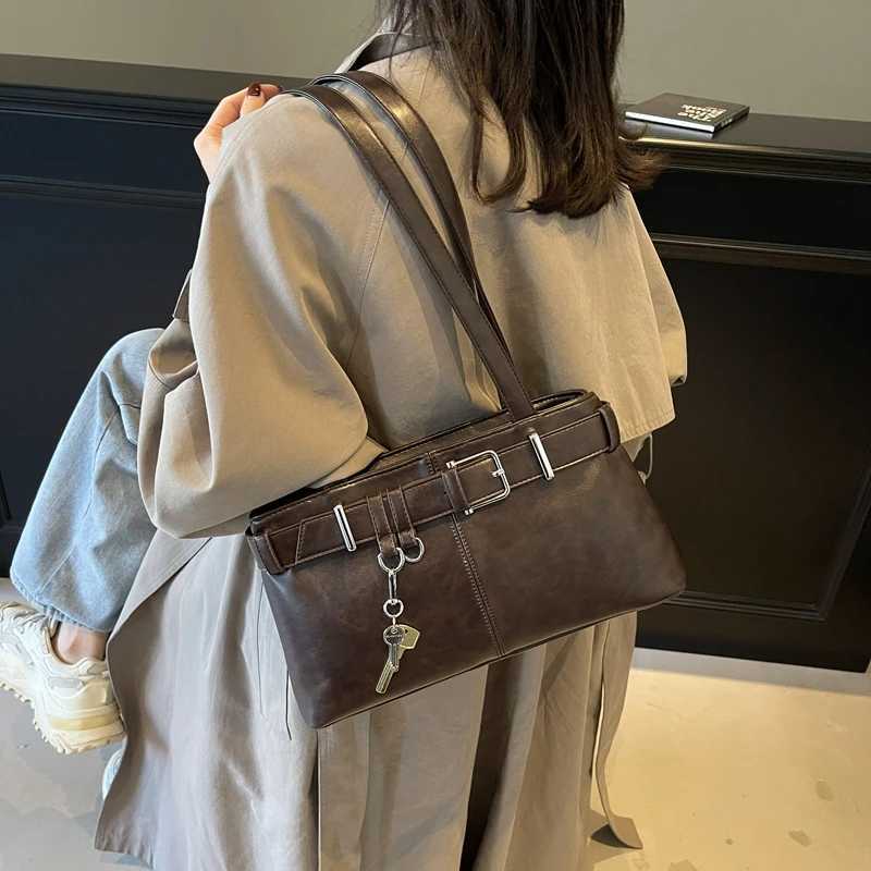 Sewing Thread Pu Fashion Shoulder Bag Zipper Sewing Thread Large Capacity 2025 High Quality Womens Bolsa Mujer Bag Z250324