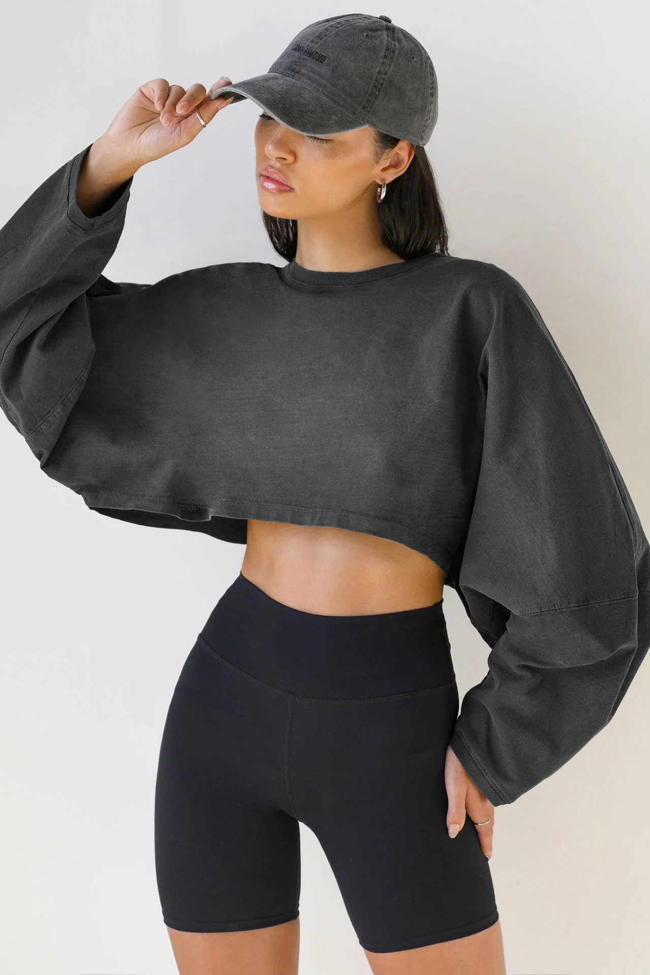 fashion Crop Round Neck Sweatshirt Women s Short Sports Base T Shirt Knitted Sweater Long Sleeved Top knockoff