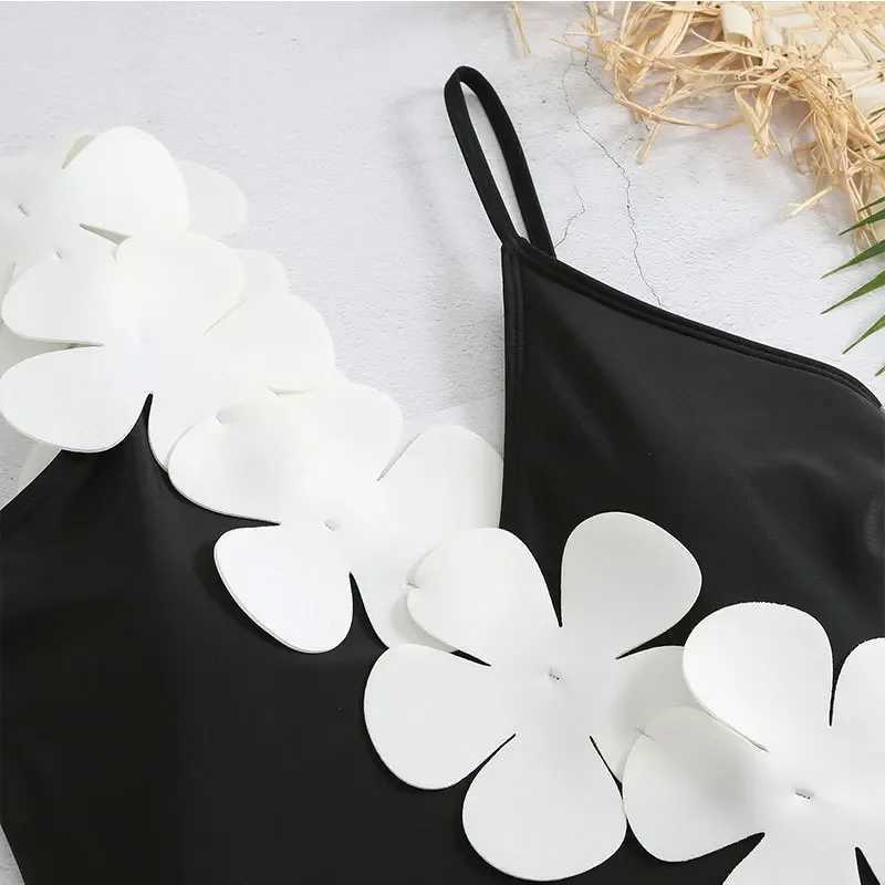 White floral swimsuit womens 2025 high waist tight bikini black 3-piece Monokini Brazilian conservative swimsuit QJYXJ250324