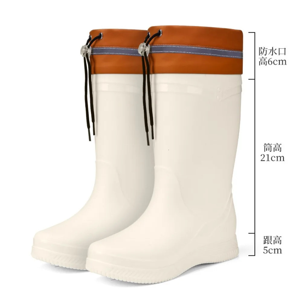 Thick Soled PVC Water Shoe Fashion Outside Midsole Waterproof Anti Slip and Fleece Rain Boot Bota Pvc Feminina 250317