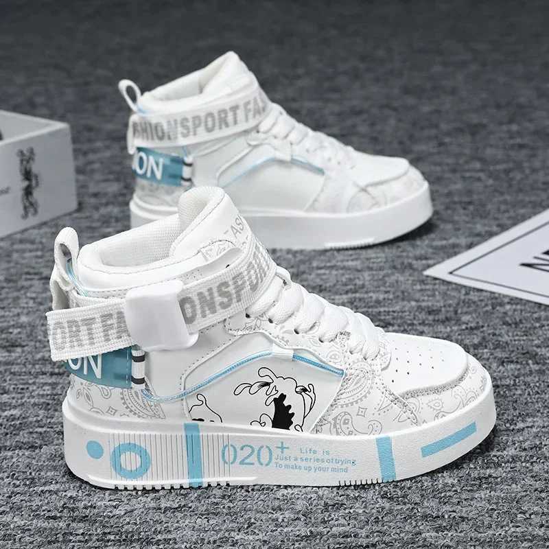 Brand childrens board shoes top-level sports shoes boys fashionable basketball sports shoes casual girls apartments childrens casual walking shoes W25