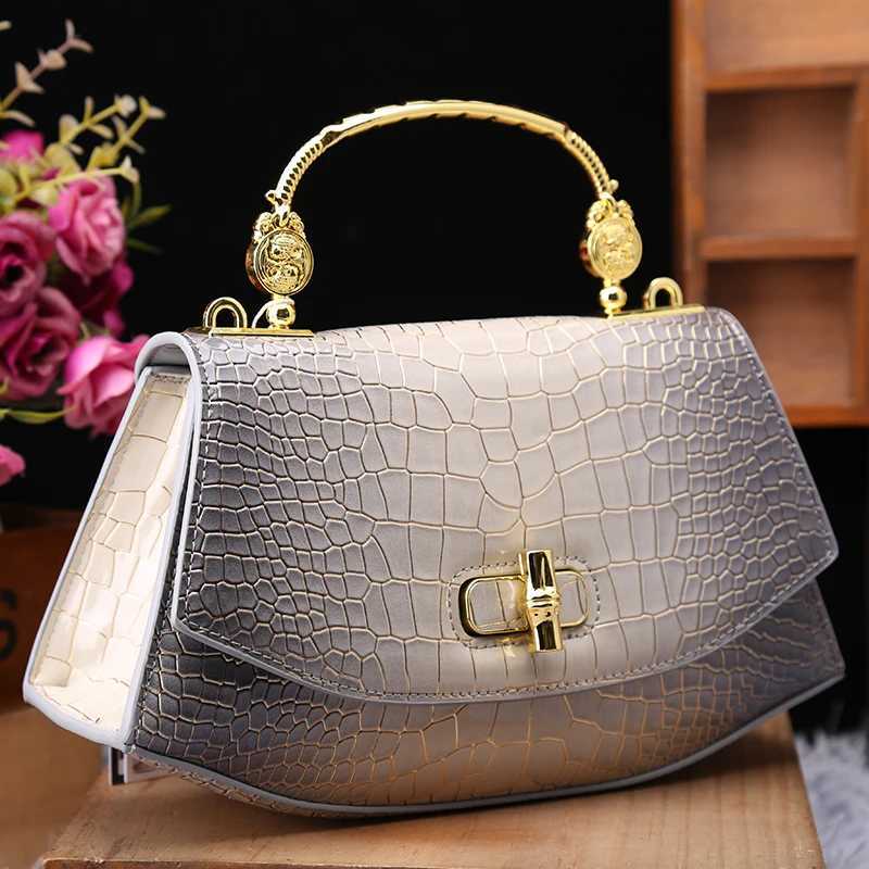 Fashion Genuine Leather Womens Handbag 2024 New Crocodile Pattern Shoulder Messenger Bag Small Portable Saddle Bag Z250324