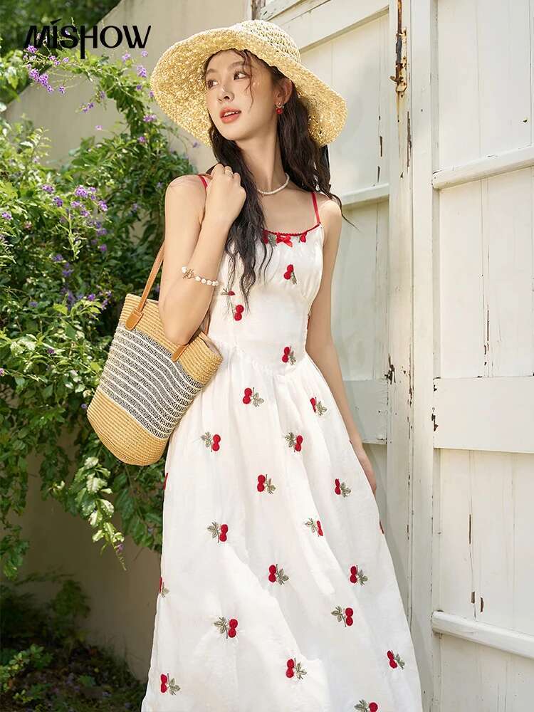 MISHOW Cherry Embroidered Women 2024 Summer French Retro Sleeveless Sweet Dress Bow Square Neck Strap Dresses MXD25L1941