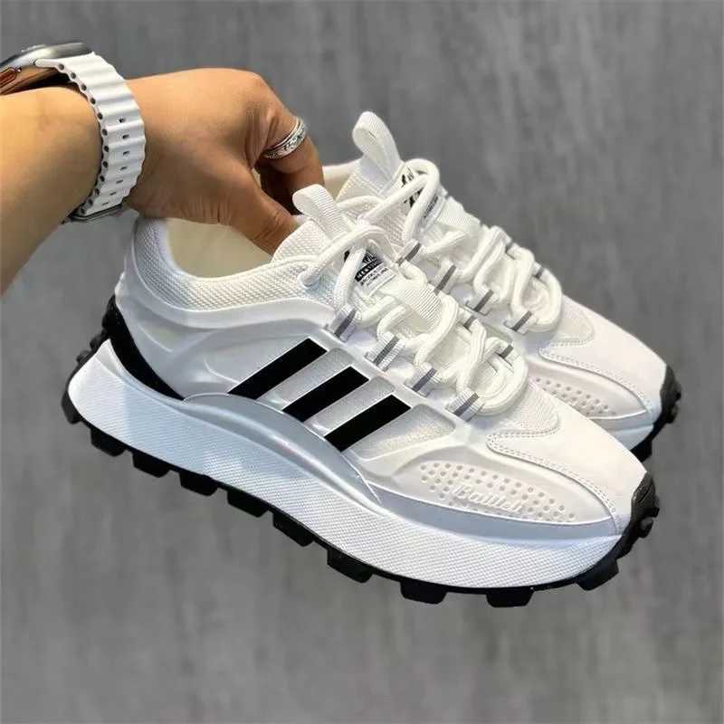 Short and chubby sports shoes mens breathable air mesh sports shoes shock-absorbing running shoes platform Vcani shoes Y250324