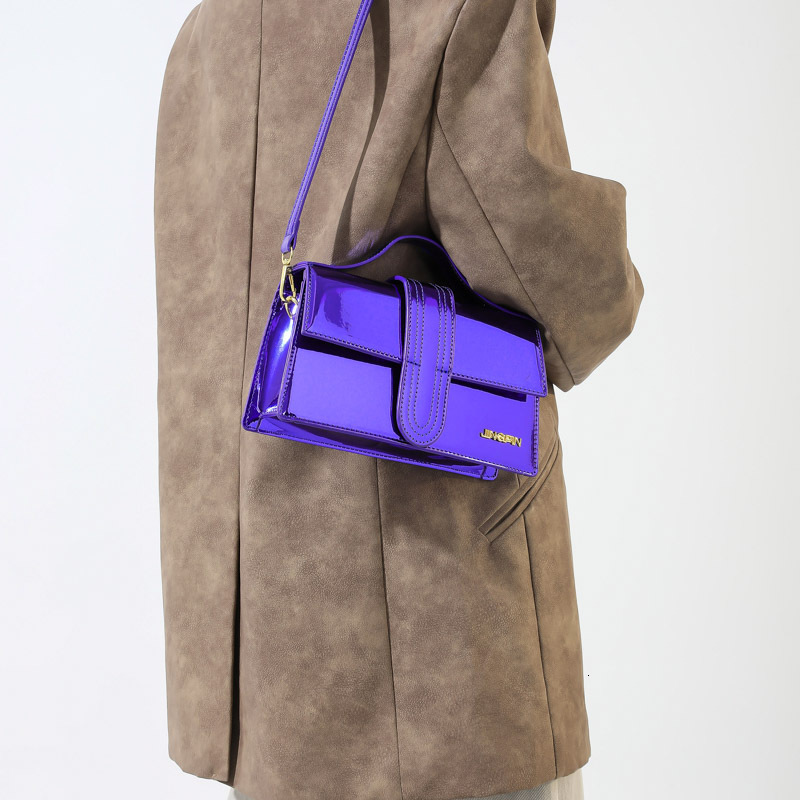 High Quality 20025 New Designer Bag Niche Design Underarm Candy Bag Multifunctional Bag Personalized Portable Shoulder Large Capacity Crossbody Bag