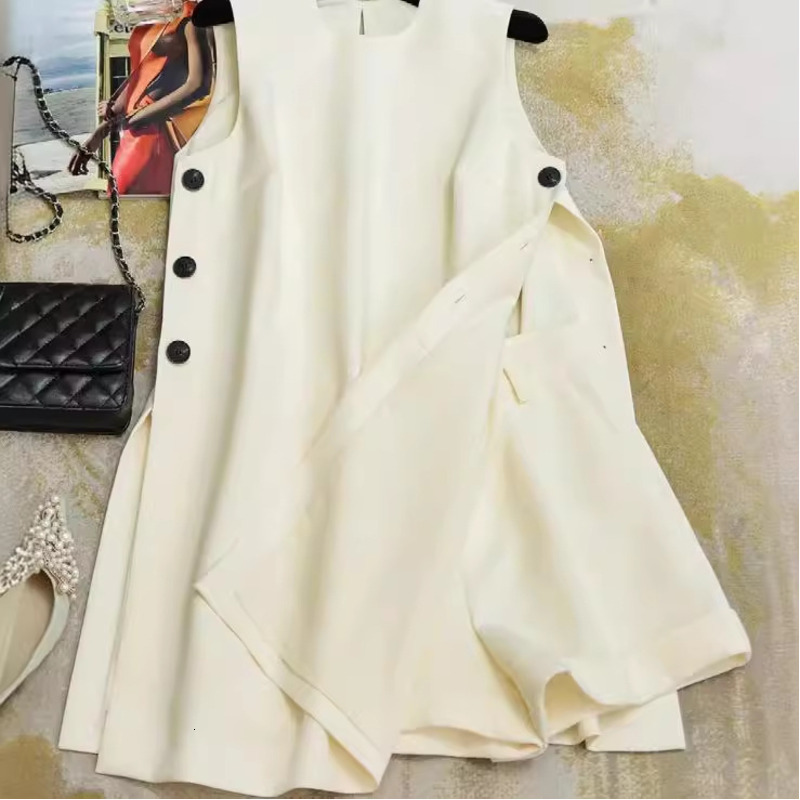 2024 Summer Fashion Set Sleeveless Dress Shorts Comfortable, Casual And Simple