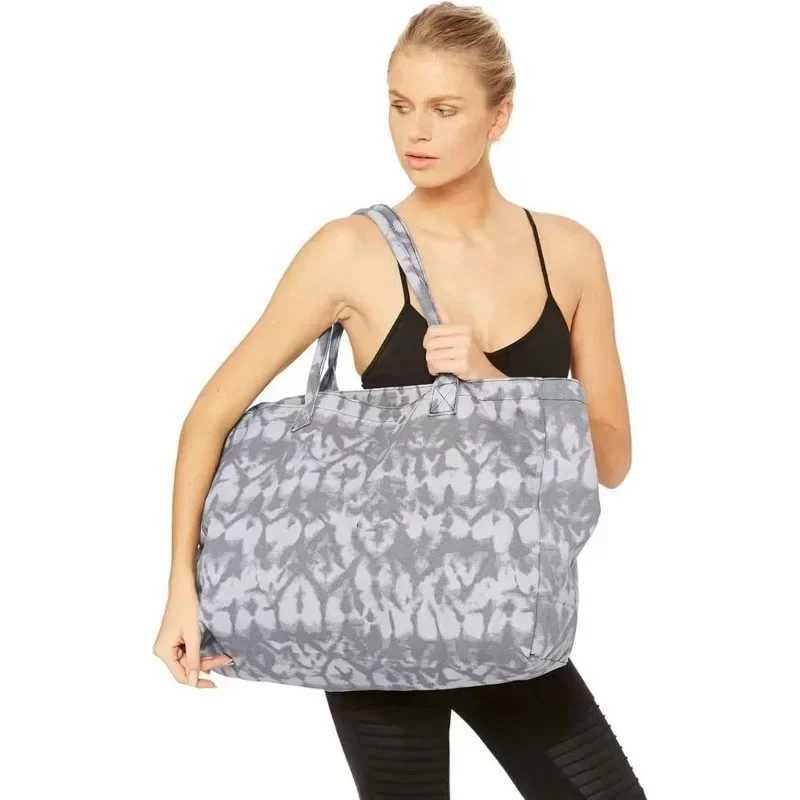 Totes Womens Yoga Exercise Laptop Travel Gym Portable Yoga Bag for Sports Academy Commuting Large Size Grey Y250324