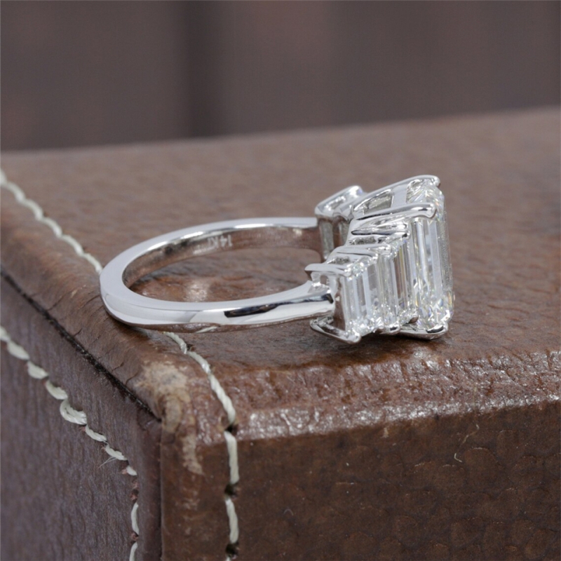Jewelry Real Gold 3.0 Carat Lab Diamond Emerald Cut Womens Engagement Ring 18K 14K 950 Platinum Five Stone IGI Certificate Lab Grown Diamond Ring