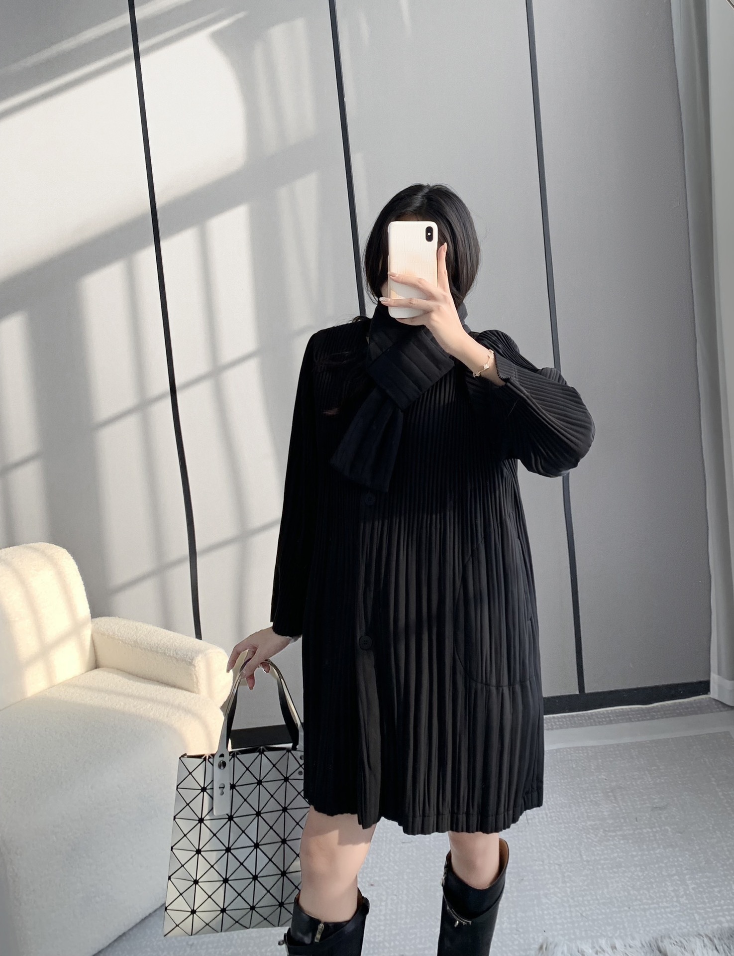 Winter high-end pleated design mid to long cotton women's outerwear warm and fashionable mother's clothing
