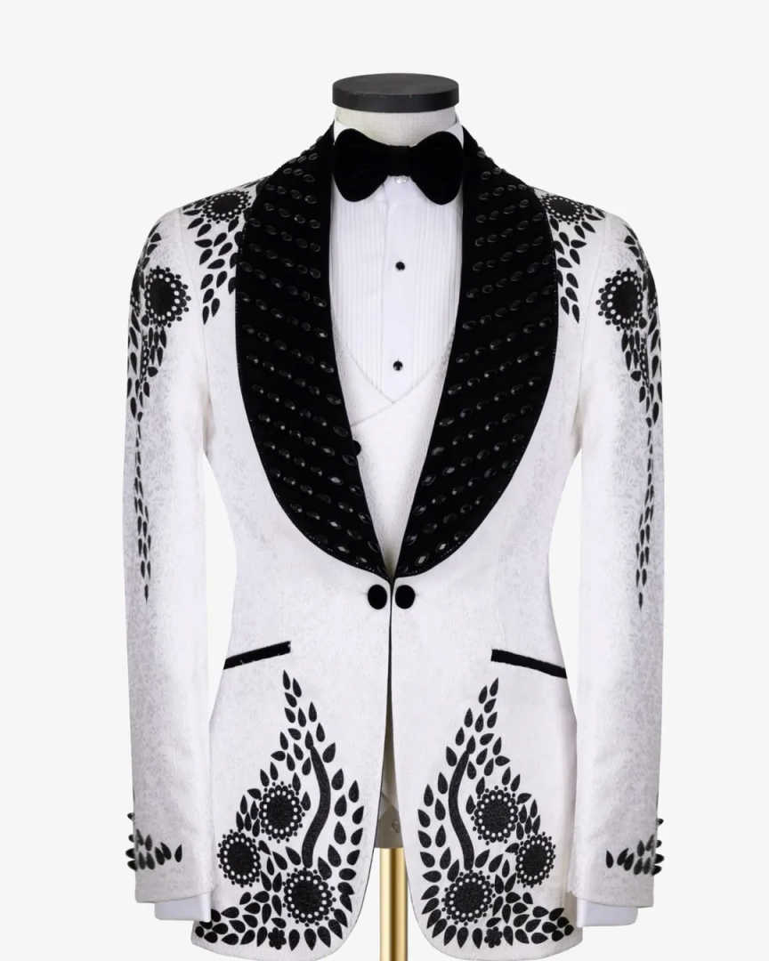 Unique Wedding Tuxedos Appliques Beaded Men Suit Shawl Lapel 2 Piece Set Jacket Pants Fashion Party Business Blazers Customized