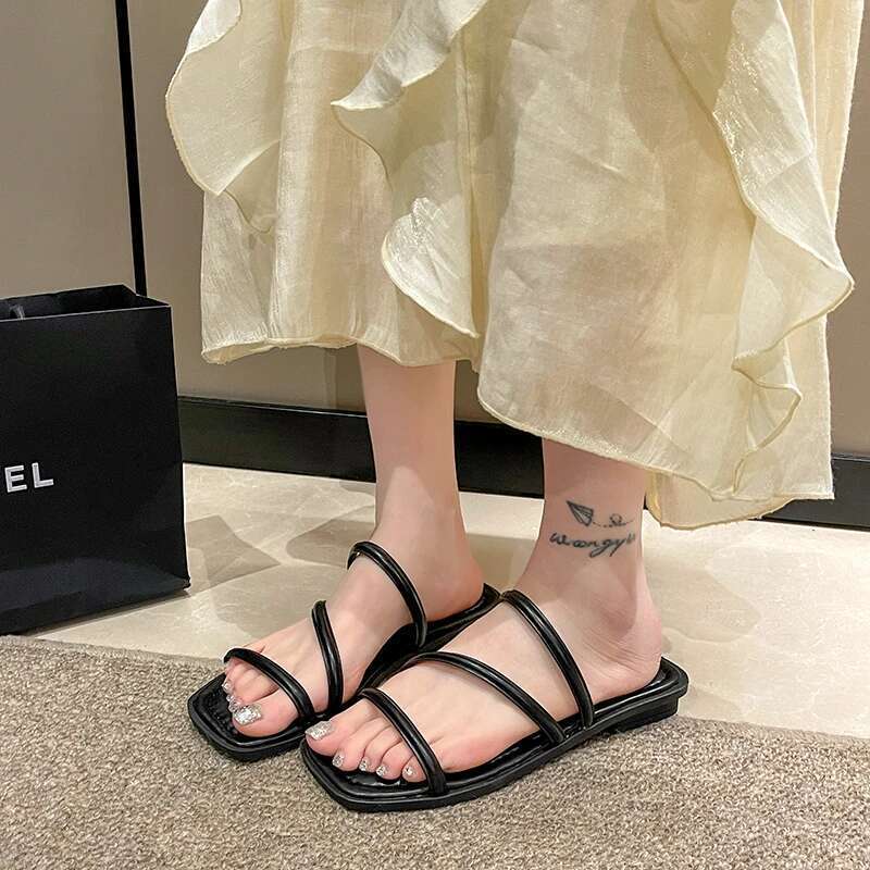 New Foldable EVA House Slippers Portable Hotel Travel Slipper Bathroom Non-Slip Slides Home Indoor Flat Shoes for Men Womem