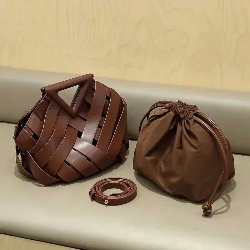 2024 New Fashion Top Handle Brown Womens Shoulder Bag with Hollow Design and Unique Style Bucket Bag Z250324