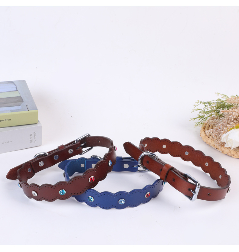 New customized pet collar head layer cowhide collar novel shape large and small dogs applicable