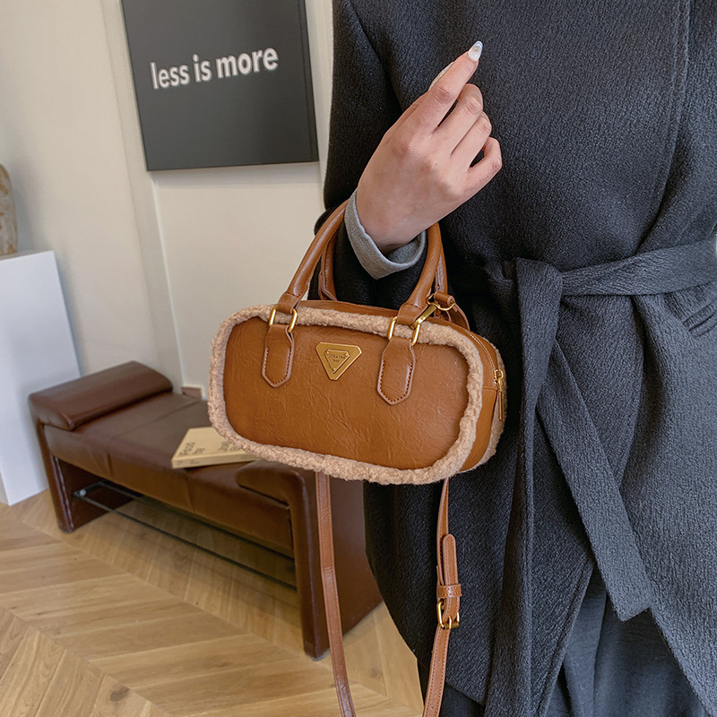 Free shipping designer bag Shoulder Bags For womans ladies flap brown handbag girl crossbody Bowling Bag