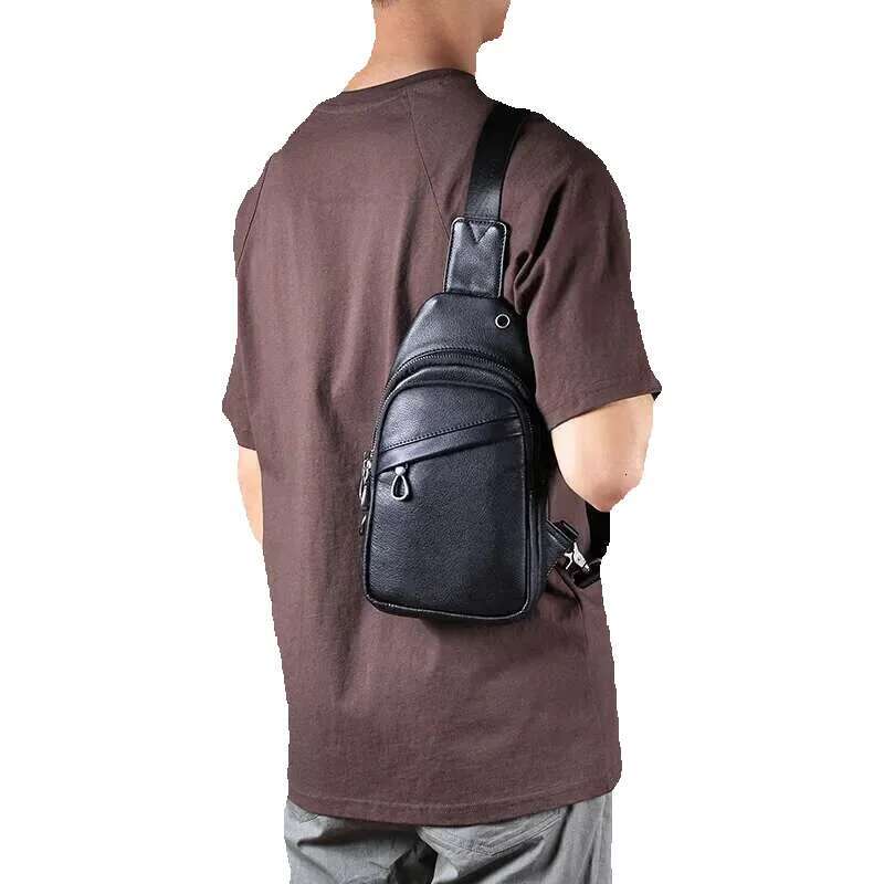 Men's Leather Chest Bun Head Layer Real Cowhide Crossbody Casual Retro Youth All-In-One Shoulder Classic Men's Bag