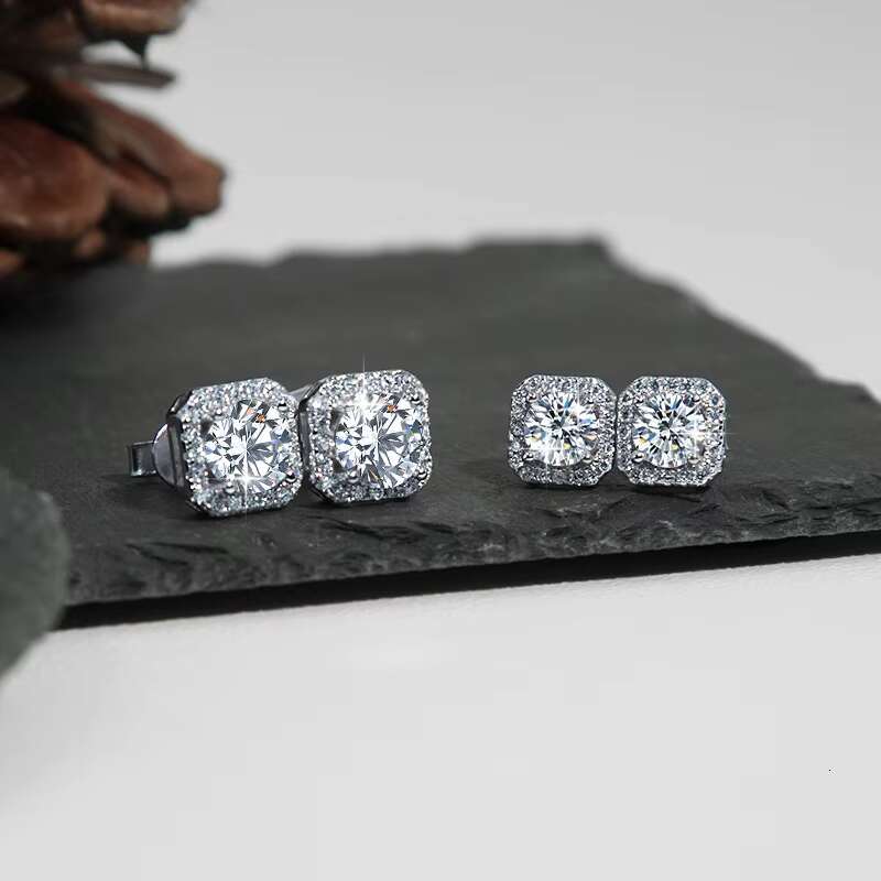 With GRA Certificate Luxury Square S925 Sterling Silver 1CT Vvs D Color Moissanite Earrings for Men and Women
