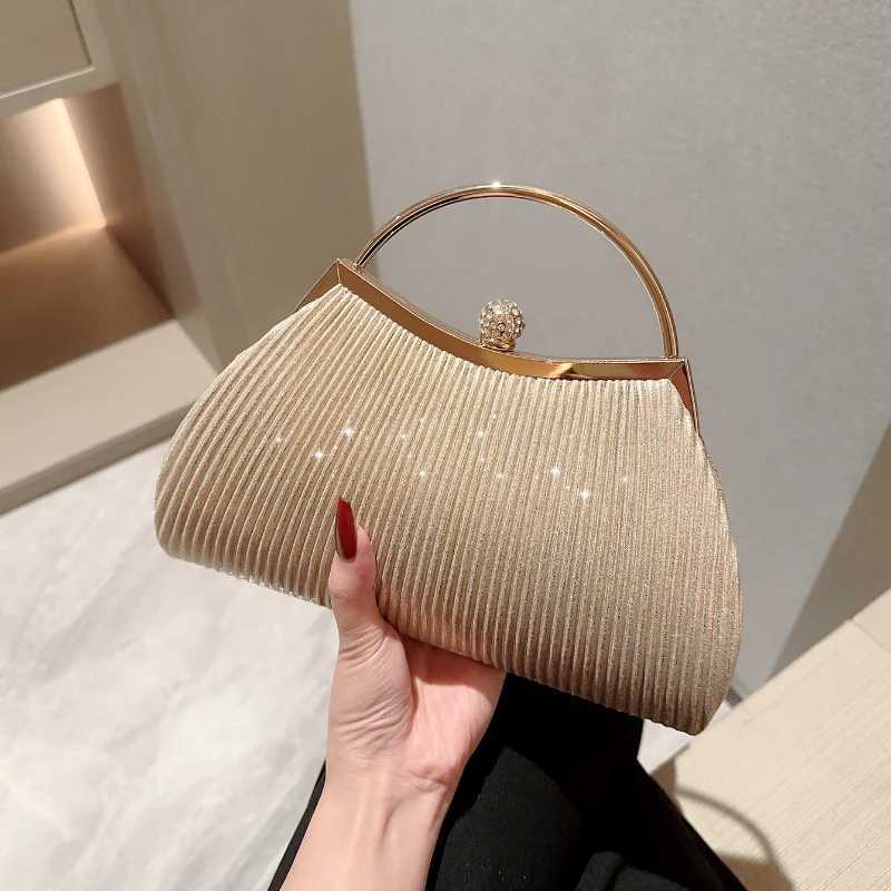 Womens Evening Clutch Bag Sparkling Water Diamond Ball Shoulder Bag Chain Wrinkle Fashion Elegant Messenger Bag Z250324